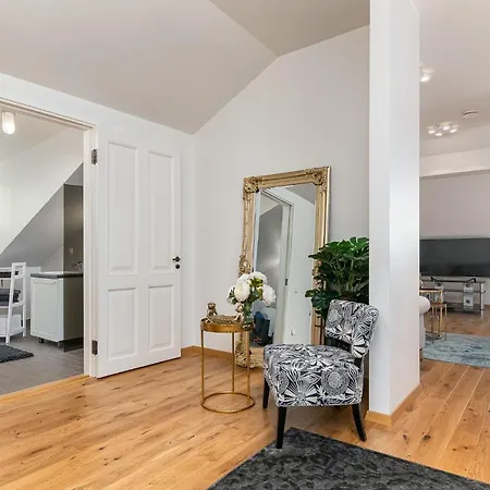 Lossi Old Town Apartment *